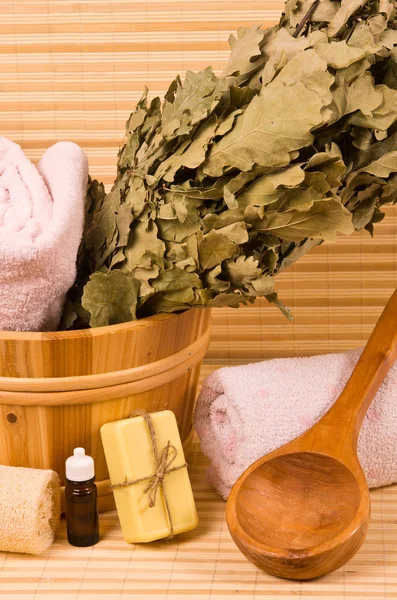 Eimer mit Sauna-Accessoires — Stockfoto