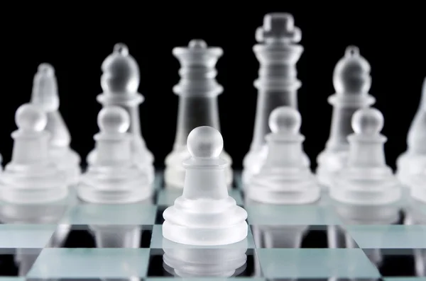 Skleněné šachy pěšec — Stock fotografie
