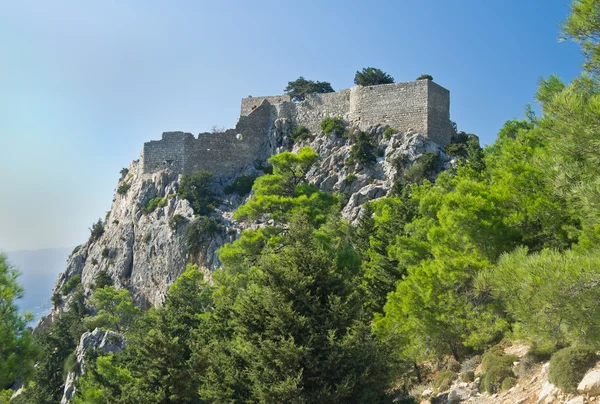 Monolithos kasteel op Rhodos eiland, Griekenland — Stockfoto