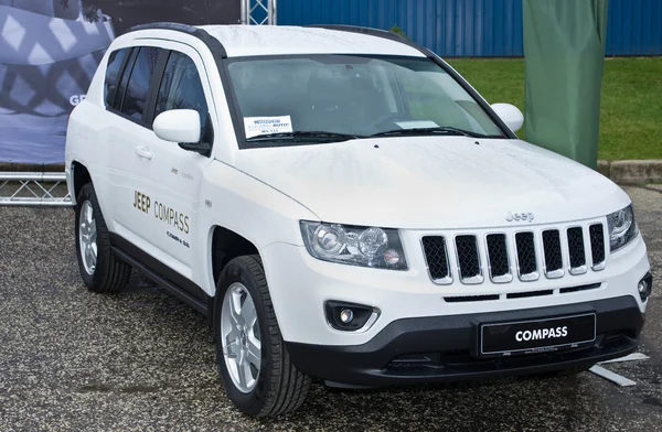 Jeep Compass — Zdjęcie stockowe