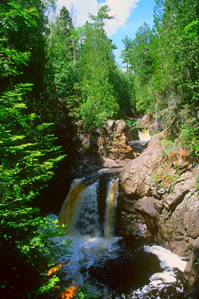 Kaskády řeky státní park - Severní minnesota — Stock fotografie