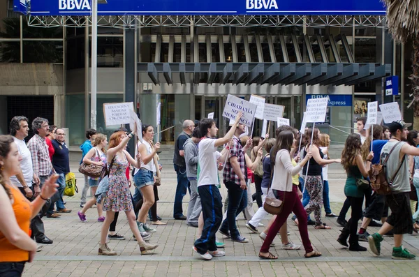 Manifestatie van alle vakbonden en verenigingen om te protesteren tegen de sociale bezuinigingen — Stockfoto