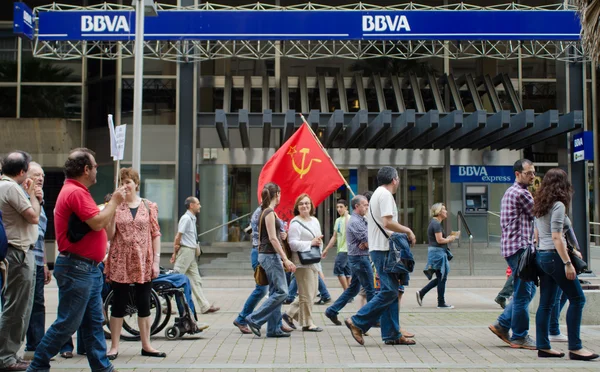 Manifestatie van alle vakbonden en verenigingen om te protesteren tegen de sociale bezuinigingen — Stockfoto