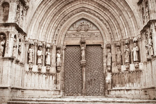 Gotische Erzpriesterkirche Heilige Maria Major — Stockfoto