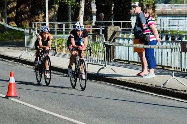 Duathlon спортсменів — стокове фото