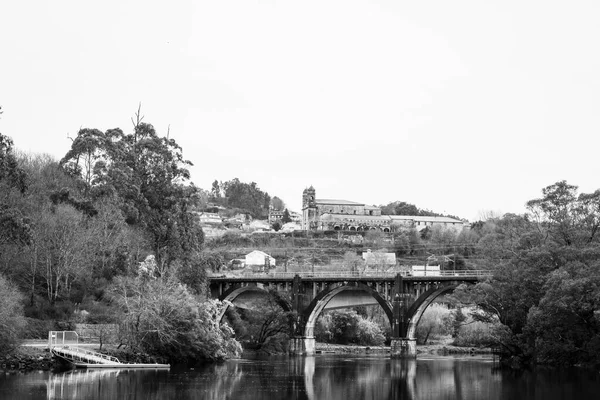 Vista Uma Das Pontes Sobre Rio Lerez Pontevedra Espanha Com — Fotografia de Stock