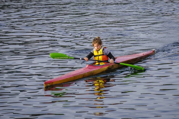 Pontevedra Spain February 2021 Adolescents Belonging Canoeing Club Practicing Sports — Stock Photo, Image