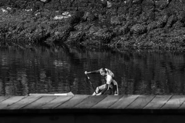 Pontevedra Spain February 2021 Man Canoe Practicing Sports Calm Waters — Stockfoto