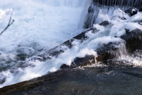 Pequeño Embalse Agua Río Lérez Que Desemboca Ciudad Pontevedra España — Foto de Stock