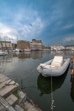 Napoli Limanı, İtalya 'da tekneler