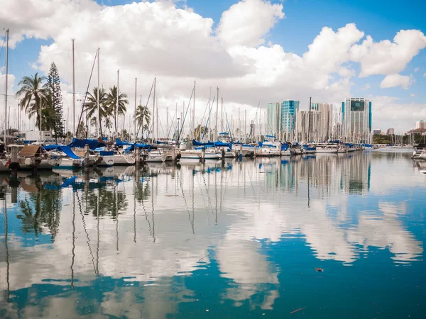 View of Waikiki Yacht club — Stock Photo, Image