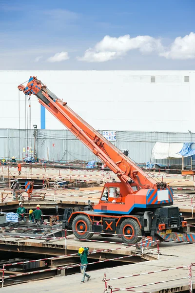 Two crane car at construction site — Stock Photo, Image