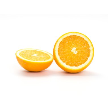 beyaz arkaplanda turuncu dilim