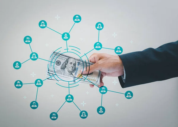 Hand Hält Banknoten Mit Business Technologie Infografik — Stockfoto