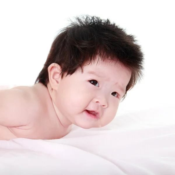 Очаровательный новорожденный ребенок изолированный белый фон — стоковое фото