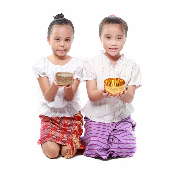 Маленька дівчинка в одязі з тайським традиційним стилем — стокове фото