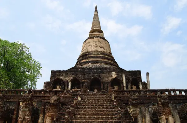 Wat Chang Lom in Si Satchanalai sukhothai unesco — Stockfoto