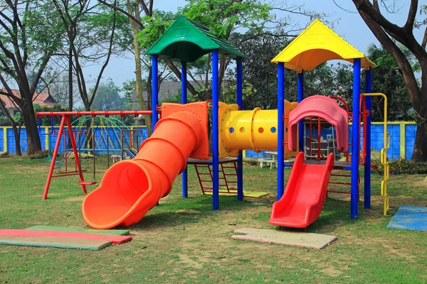 Play equipment in the park — Stock Photo, Image