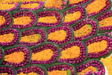 Tayland Çiçek desenli