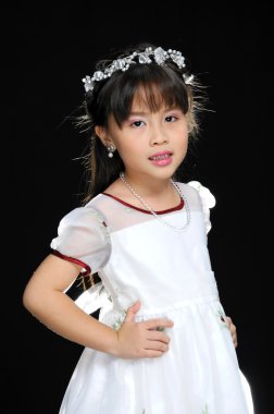 Mutlu Gülümseyen Küçük Kız