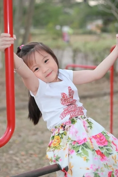 Smile happy little asian girl — Stock Photo, Image