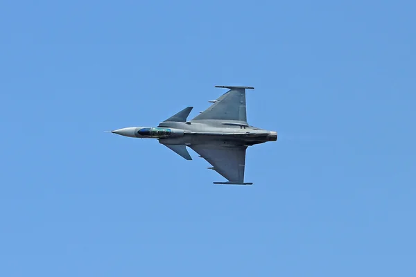 Avión de combate en el aire —  Fotos de Stock