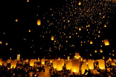 Floating lantern Festival in Chiangmai, Thailand clipart