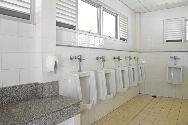 Hombres baño interior — Foto de Stock