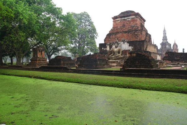 Boeddha stoepa in sukhothai unesco — Stockfoto