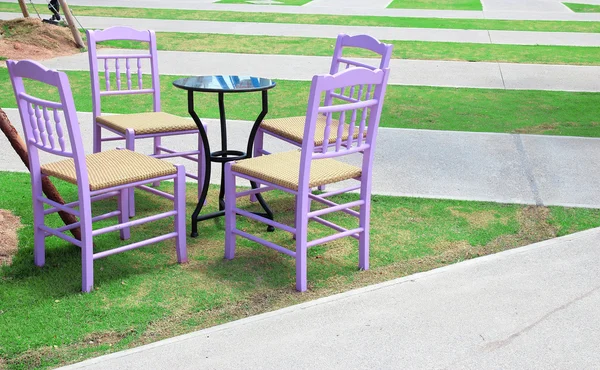 Vintage Bench in the garden — Stock Photo, Image