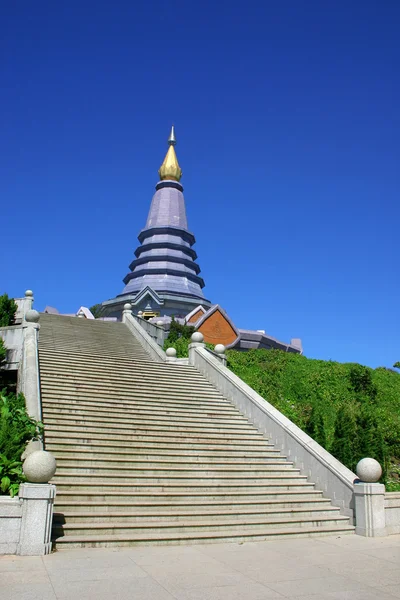 Napon phoom-siri chedi doi inthanon, chiangmai thailand — Stockfoto