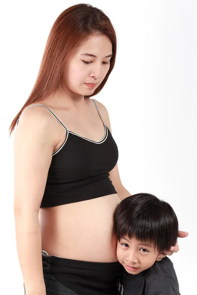 Gravid kvinna och hennes son — Stockfoto