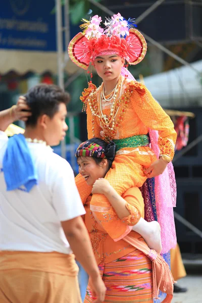 CHIANGMAI, THAILAND-MARZO 30: Poi Sang Long festival, Tradizionale — Foto Stock