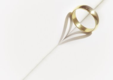 kalp gölge bir kitap orta halkaları ile katiyen içinde metin yazmak