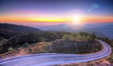 at sunrise chiang mai Tayland Doi Inthanon Milli Parkı