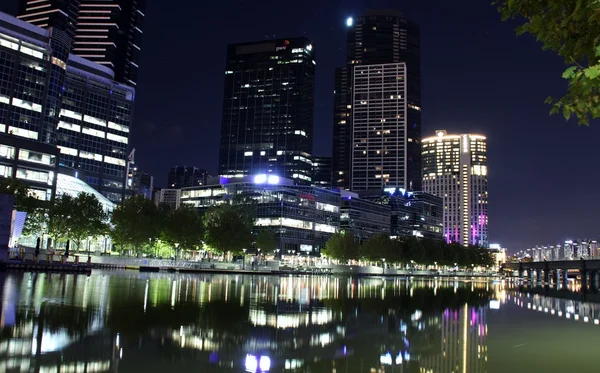 Melbourne's Southbank Precinct by Night — Stock Photo, Image