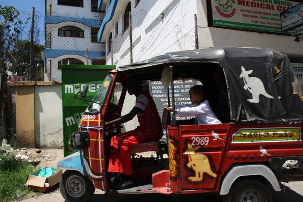 Tuktuks. Quénia . — Fotografia de Stock