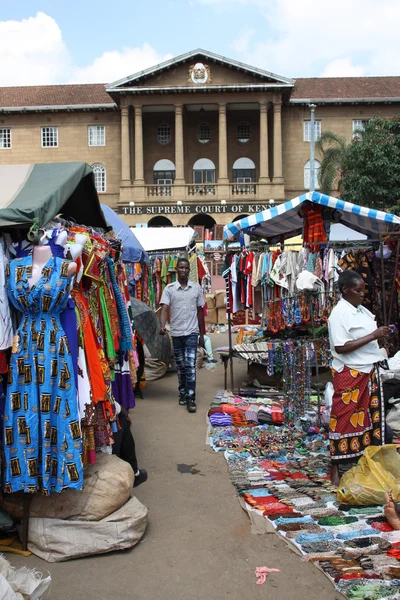 Рынок Масаи. Найроби . Стоковое Изображение