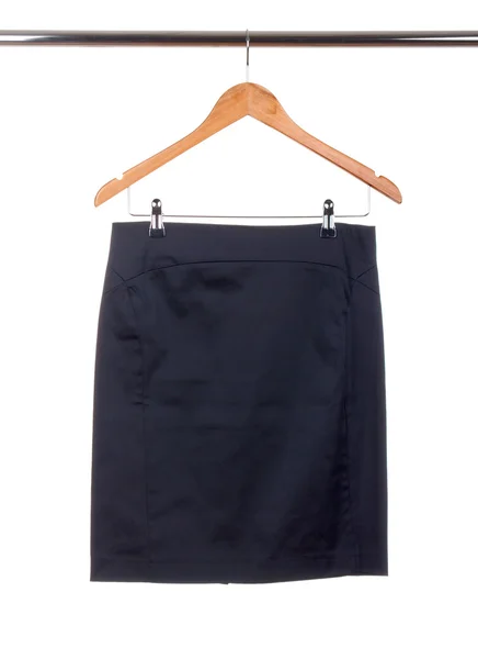 Beyaz arka plan üzerinde izole bir askı etek