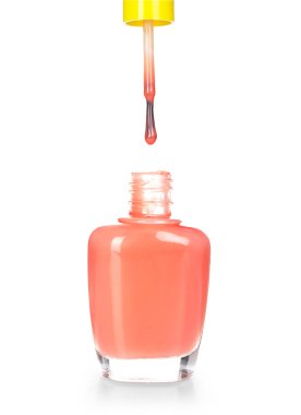 pembe oje üzerinde beyaz izole