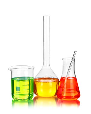 test tüpleri ile üzerine beyaz izole renkli sıvı