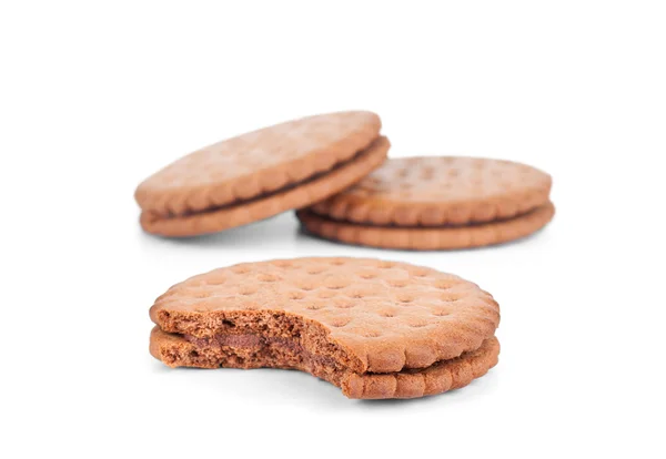 Biscoitos de chocolate isolados em branco — Fotografia de Stock