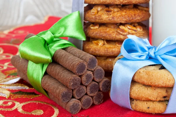 Mléko a soubory cookie pro santa claus — Stock fotografie