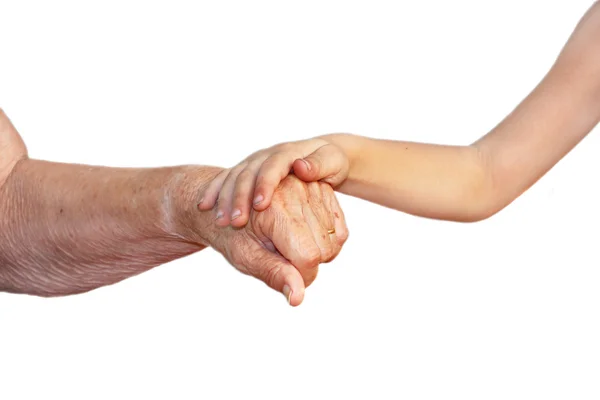 La mano della nonna che tiene una mano del nipote. isolato su sfondo bianco — Foto Stock