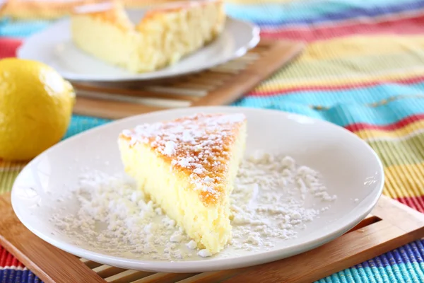 Lemon cake — Stock Photo, Image