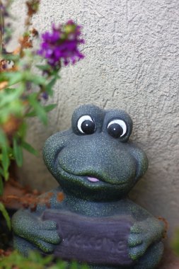 Dekoratif seramik kurbağa