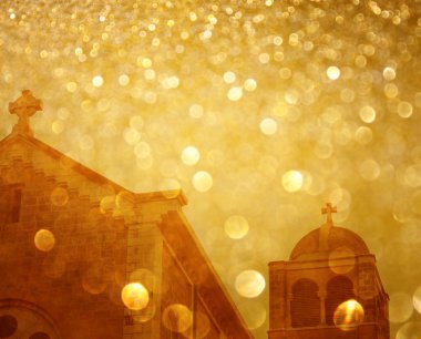 çit spears ve Altın ışık patlaması