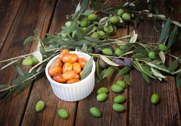 Domácí pikantní olivy — Stock fotografie