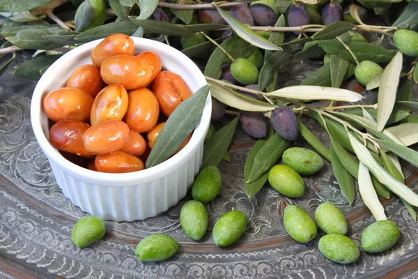 Ev yapımı iştah açıcı zeytin — Stok fotoğraf