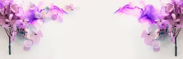 Творче Зображення Рожевих Фіолетових Квітів Гортензії Художньому Фоні Чорнила Вид — стокове фото